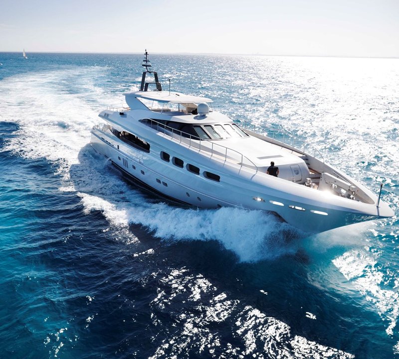 luxusyacht infinity